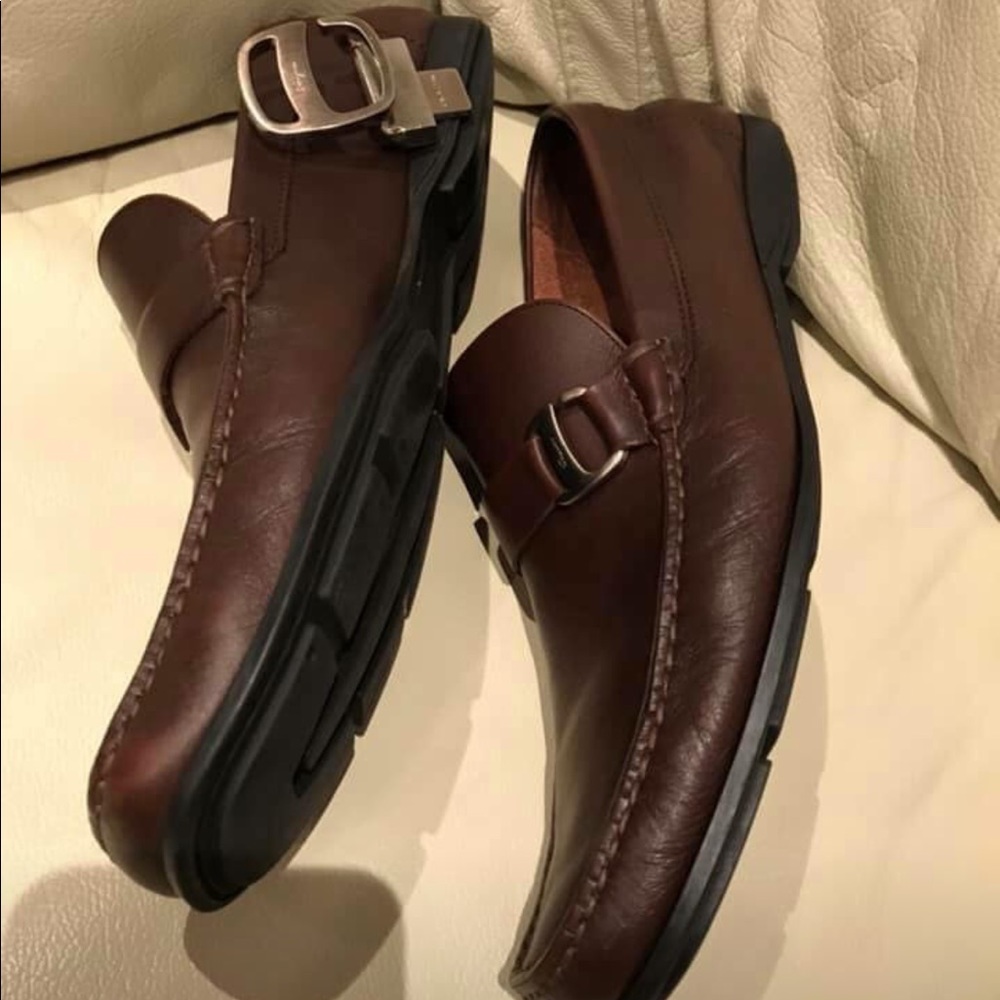 Salvatore Ferragamo Authentic